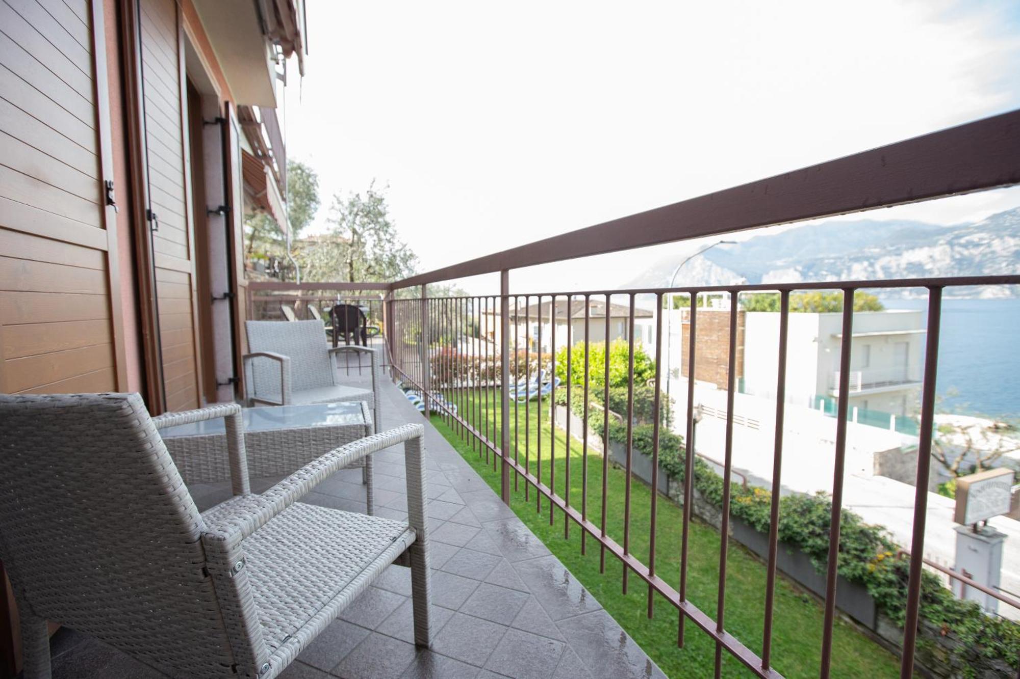 Villa Pifferi Malcesine Bagian luar foto